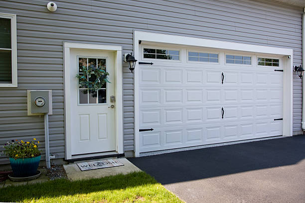 24/7 Emergency Garage Door Roller Replacement experts in Parker, TX